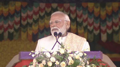 Pm narendra modi condoles delhi blast.jpg