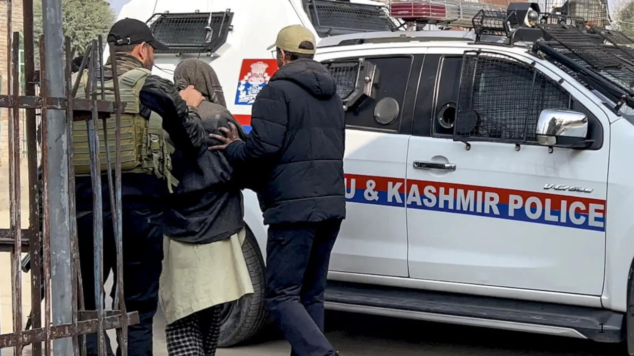 Pulwama doctor sajad malik held representative image.jpg