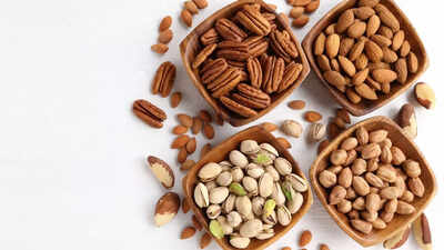 Raw vs roasted nuts health benefits nutritional differences and potential risks explained.jpg