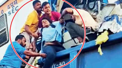 The collision marks the sixth fatal railway accident this year excluding those at level crossings.jpg