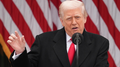 Us reviewing 39every39 green card of some nationalities after capital attack.jpg