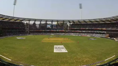 Wankhede stadium.jpg