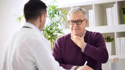 Why do you wake up with a dry throat the hidden link to air pollution.jpg