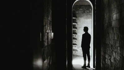 Why we see things in the dark how our brains work in absence of light.jpg