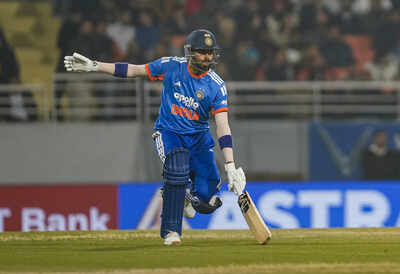 1765521283 hardik pandya.jpg