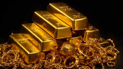 1765777961 gold price prediction.jpg