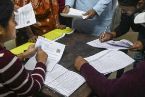 1767052808 sir hearings underway in bengal.jpg