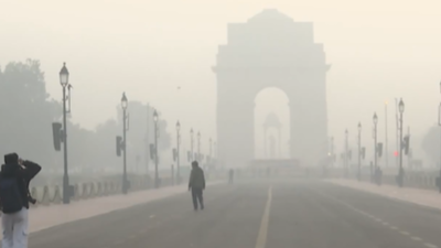 Delhi ncr woke up to severe smog on tuesday with air quality index aqi reaching 39severe39 levels in several areas.jpg