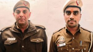 Delhi police cops yogesh and ajay.jpg