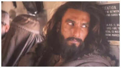 Dhurandhar twitter reviews.jpg