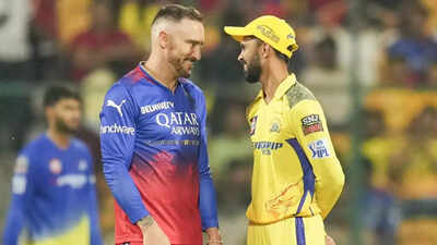 Faf du plessis on the left ipl.jpg