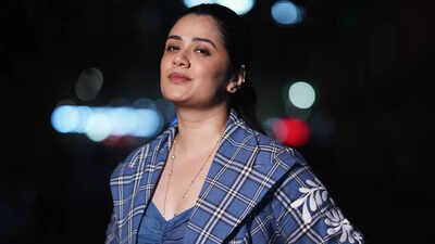 Girijaoakgodbole 1765366751 3784493063083931386 2335553240 1.jpg