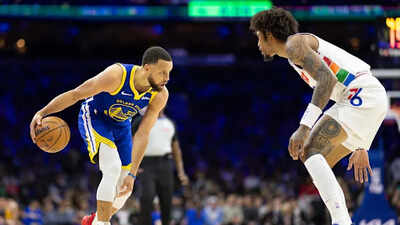 Golden state warriors stephen curry vs the philadelphia 76ers.jpg