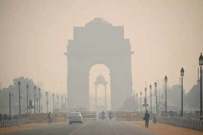 How the indian education system is responding to high aqi and cold waves.jpg