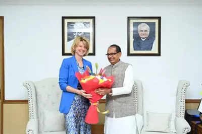 India russia agree to step up trade in farm goods.jpg