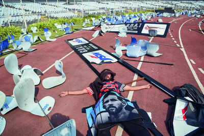 Messi visit ends in chaos as angry stadium erupts.jpg