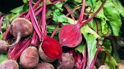 Red or pink urine after eating beetroot understanding beeturia its causes symptoms and when to seek medical advice.jpg