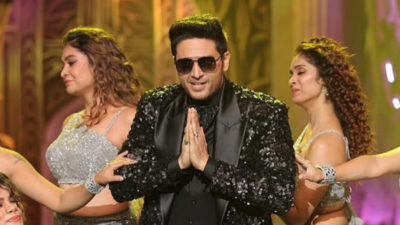 Salman khan calling him superstar of tv.jpg