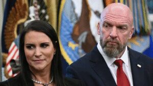 Triple h and stephanie mcmahon.jpg