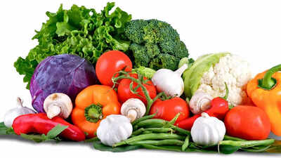 Vegetables that can poison you if cooked or eaten incorrectly how to stay safe and avoid hidden toxins.jpg