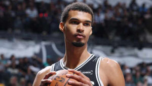 Victor wembanyama is ready for a comeback.jpg