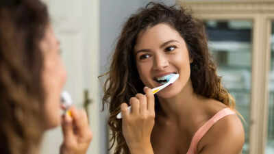 When is the right time to brush your teeth before breakfast or after know what experts recommend.jpg