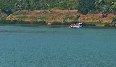 Ap attempting to steal godavari water tgana.jpg