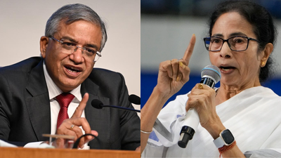 Cec gyanesh kumar mamata banerjee.jpg