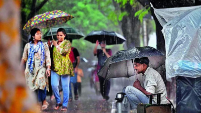 Mumbai sees unseasonal rains on first day of 2026.jpg