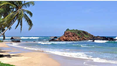 This island has been called the pearl of the indian ocean for over 2000 years heres why.jpg