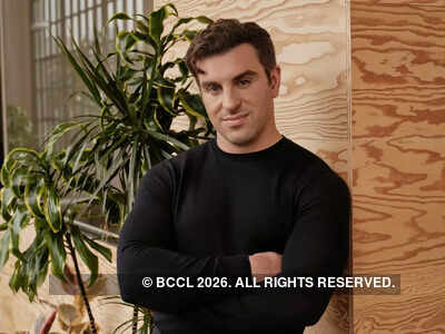 Airbnb ceo brian chesky.jpg