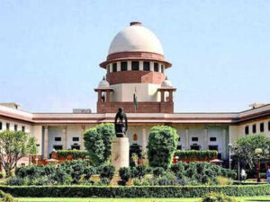 Apex court directs eci to display names with logical discrepancies.jpg
