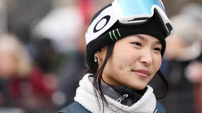 Chloe kim olympic medals timeline three peat silver.jpg