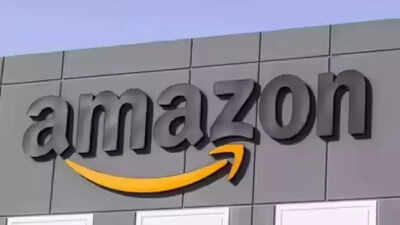 Italian tax officials raid amazon offices accuse the company of failing to show.jpg