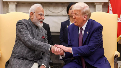 Modi trump.jpg