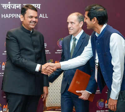 New delhi feb 20 ani maharashtra chief minister devendra fadnavis with head .jpg