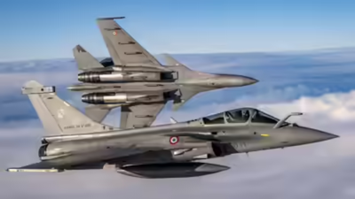 Rafale fighter jets mid air agencies.jpg