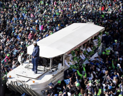 Seahawks super bowl parade 2014.jpg