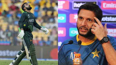 Shadab khan and shahid afridi.jpg