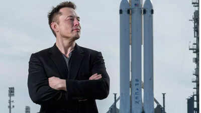Spacex delays mars mission elon musk says it is only possible to travel to mars when .jpg