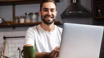 Working from home makes people happier but bosses are not ready to accept study reveals.jpg