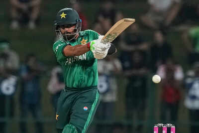 England pakistan t20 wcup cricket.jpg