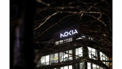 Nokia job cuts.jpg