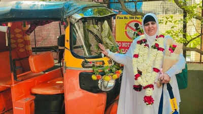 Shirin ansari female auto driver from mumbai.jpg