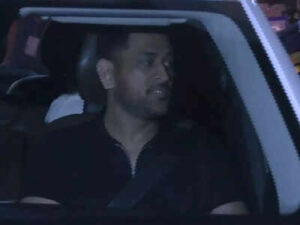 T20 world cup 2026 ms dhoni arrives in ahmedabad ahead of india vs new zealand final.jpg