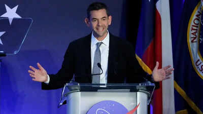 1777572138 jared isaacman.jpg