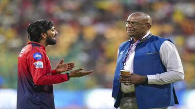 Bengaluru royal challengers bengaluru39s krunal pandya speaks to commentator ian.jpg