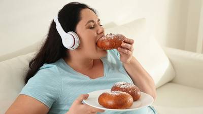 Can listening to music while eating make food taste better science has a surprising answer.jpg