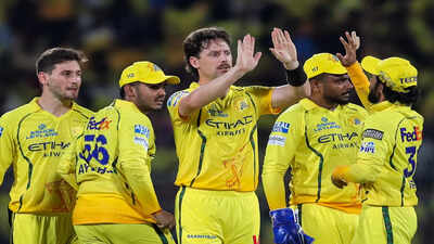 Chennai apr 03 ani chennai super kings39 matt henry and teammates celebrate t.jpg