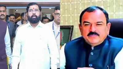 Eknath shinde and nashik astrologer ashok kharat.jpg